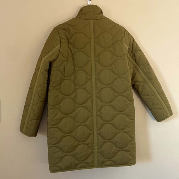 J. Crew -Quilted Cocoon Puffer with PrimaLoft Warm Olive - Picture 10 of 12